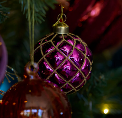 Magenta Quilted Bauble