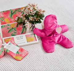 Herbie Love Hug - Hot Pink