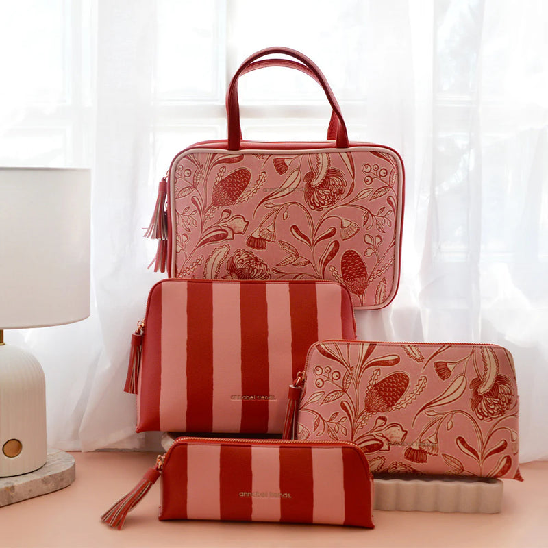 Vanity Toiletries Bag - Trailing Natives